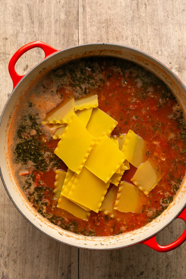 Easy Turkey Lasagna Soup Recipe 30 minute Meal Oh Snap Macros easy-turkey-lasagna-soup-recipe-30-minute-meal-oh-snap-macros