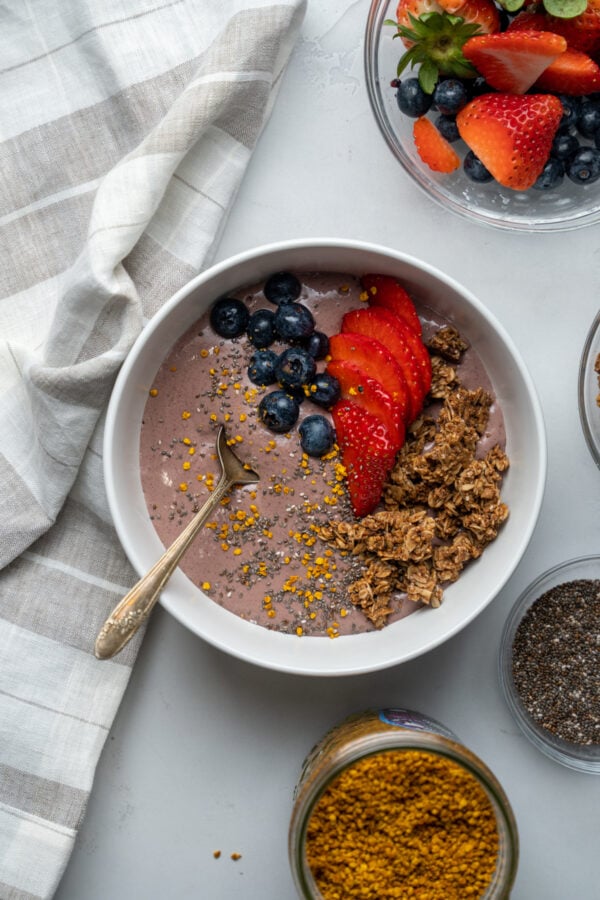 Acai Protein Bowls - Oh Snap Macros