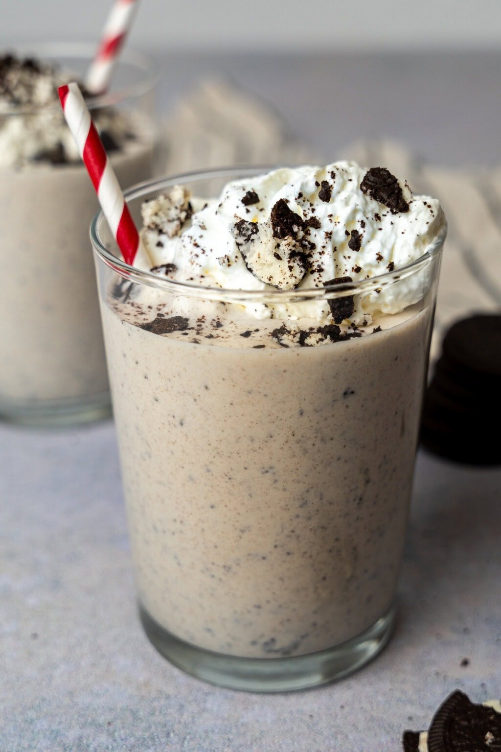 Easy Cookies and Cream Protein Shake (4 ingredients) Oh Snap Macros