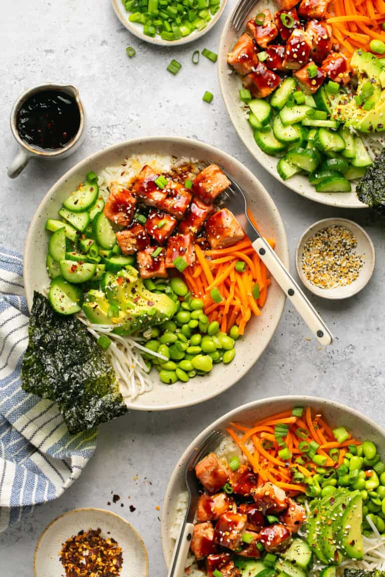 Macro Friendly Teriyaki Salmon Bowls (with cauliflower rice) - Oh Snap ...