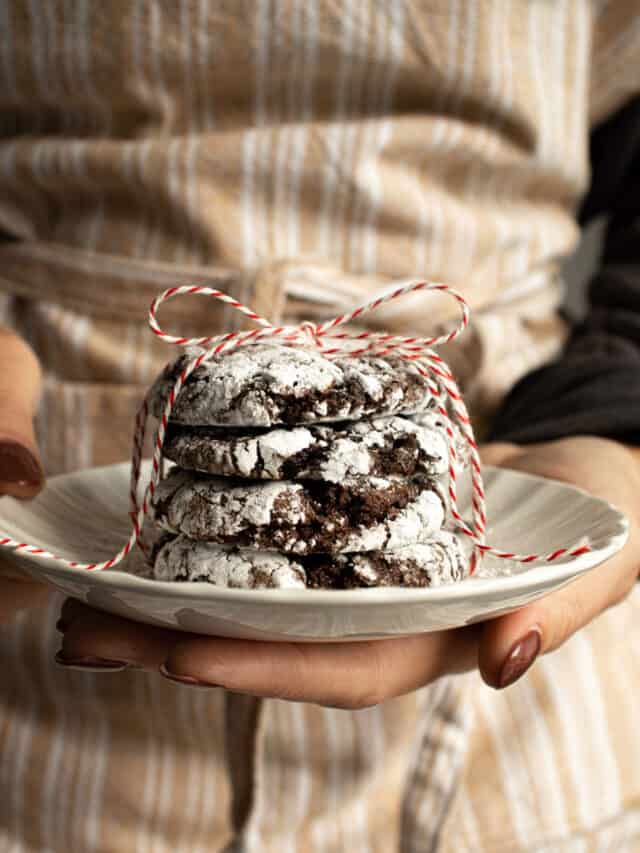 Easy Chocolate Crinkle Cool Whip Cookies