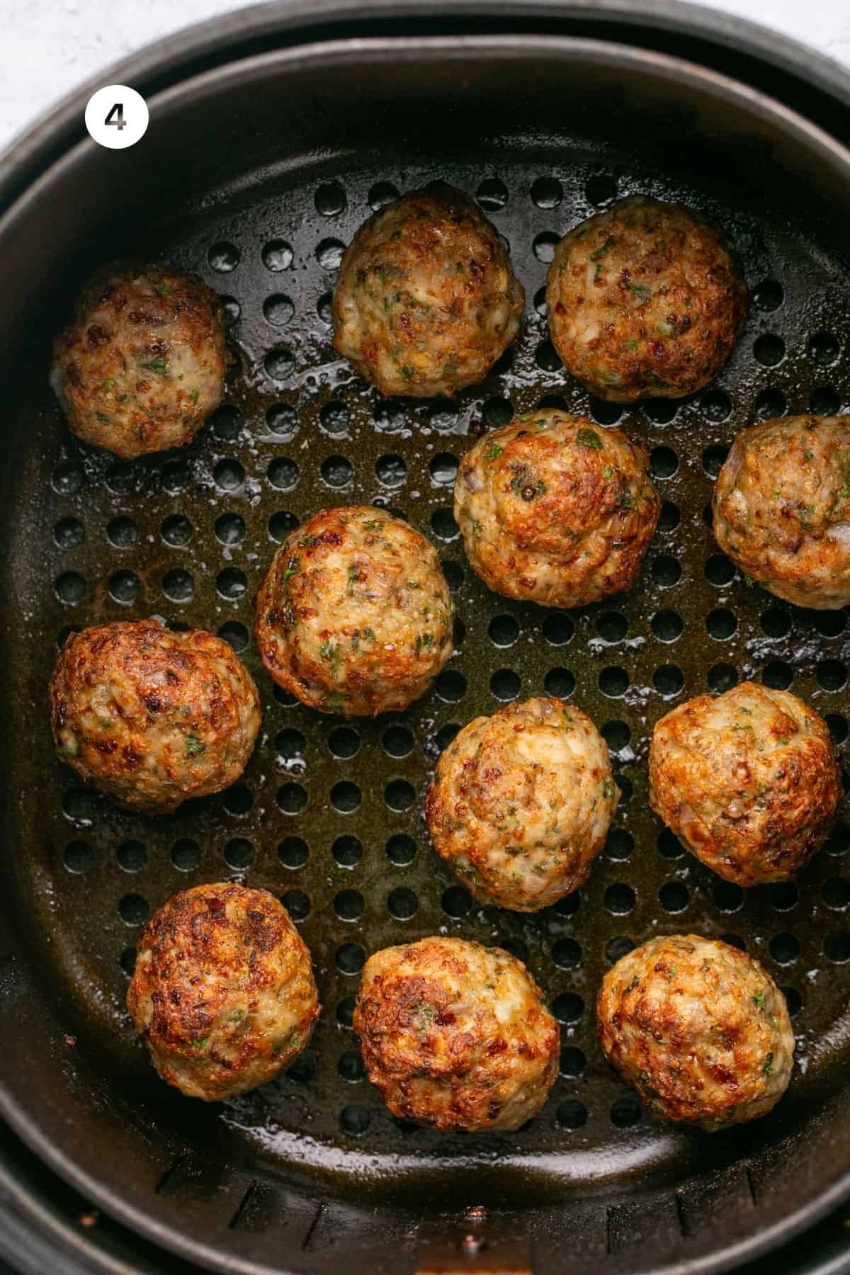 Cooked air fried chicken meatballs. 