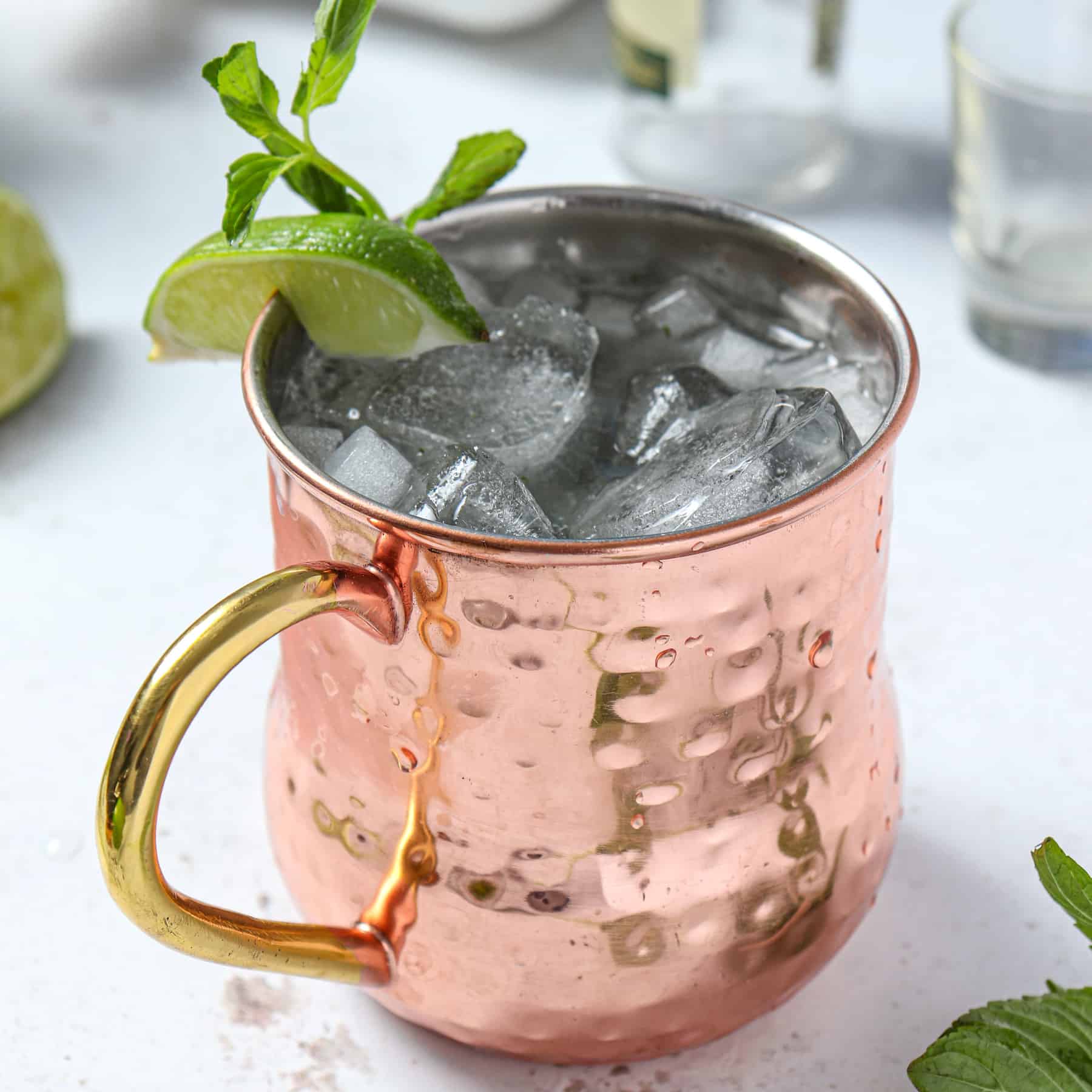 Refreshing Non-Alcoholic Moscow Mule Mocktail